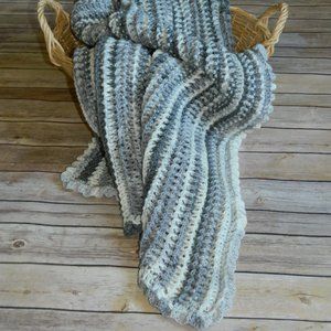 NWT Crochet Shades of Gray Striped Throw 36 x 40
